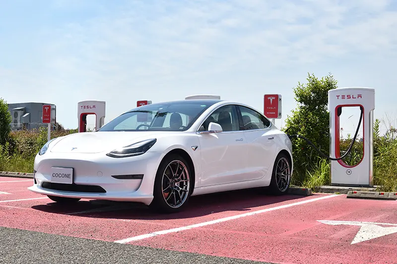 テスラレンタカー COCONEXT｜岐阜県でテスラのレンタルなら羽島市の